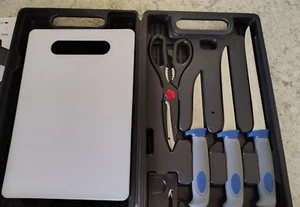 Sea Striker 6 Piece Fish Cleaning Kit w/ Cutting Board & Case - Picture 1 of 9