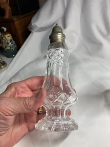 Shannon Crystal Designs of Ireland 7.5 inch tall Salt and Pepper - Picture 1 of 10