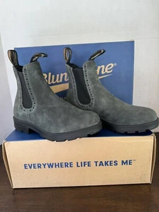 New In Box Blundstone #1630 Rustic Black Chelsea Boot Unisex MSRP $219 - Picture 1 of 8