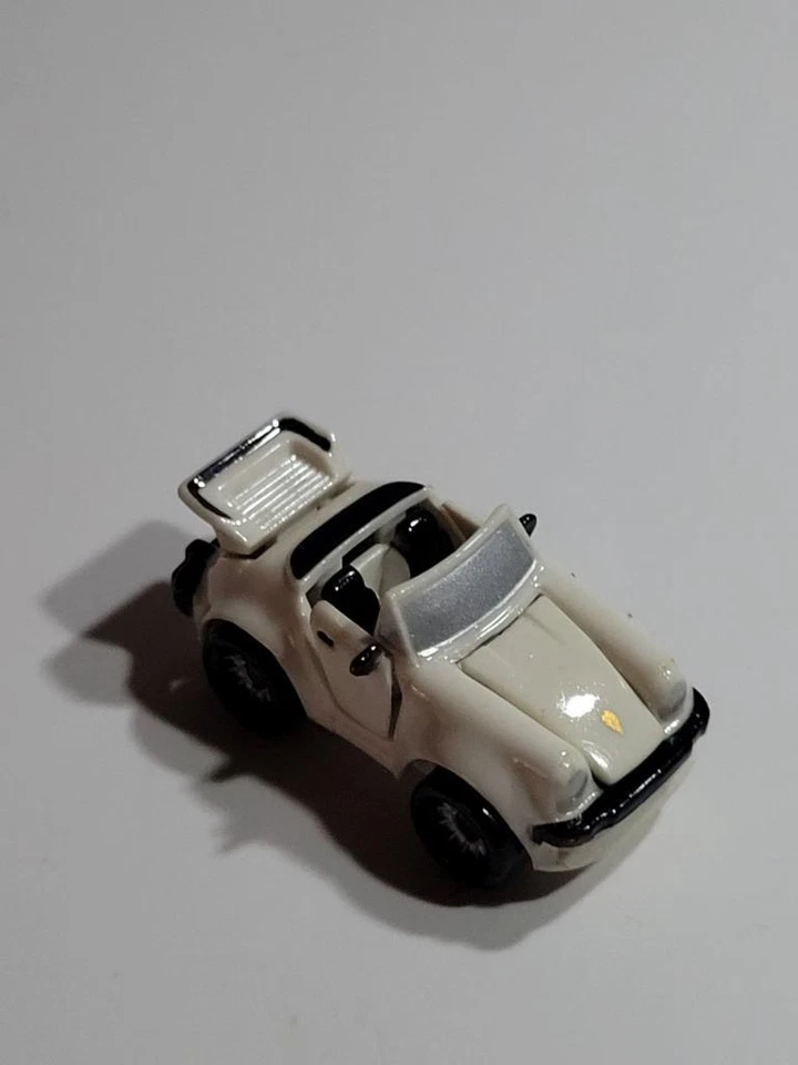 Micro Machines Deluxe серии белый кабриолет Porsche 911 спортивный автомобиль 1988 - Изображение 1 из 4