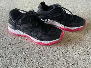 Hot Pink & Black Fila Women’s Traverse AT Trail Running & Jogging Shoes size 10 - Picture 1 of 9