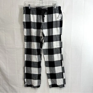 Old Navy Unisex Holiday BlackWhite Plaid Matching Family Pajama Loungewear Pants - Picture 1 of 6