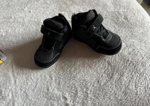 Jordan Schuhe Kleinkind - Bild 1 von 5