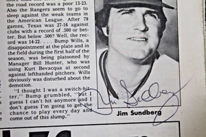 Jim Sundberg Rangers Royals Signed 1978 Sporting News Page Authentic Autograph - Picture 1 of 3