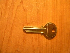 Y1 YALE Key Blank / Brass / Made in USA by ILCO - Bild 1 von 2