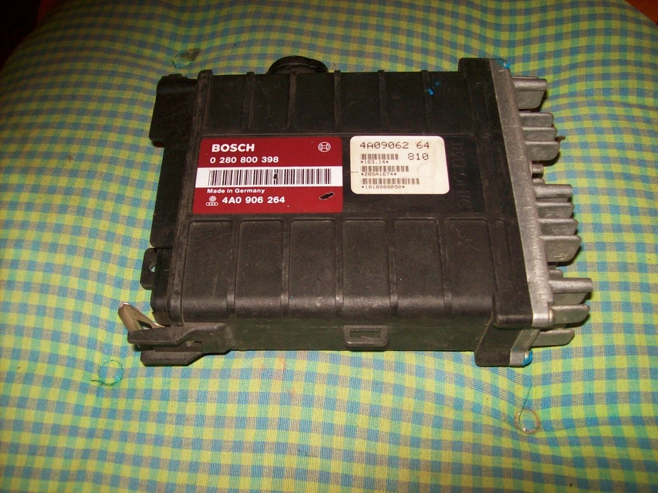 Centralina Audi 80 100 A6 Coupè 2.3 AAR NG 0280800398 4A0906264 - Immagine 1 di 1