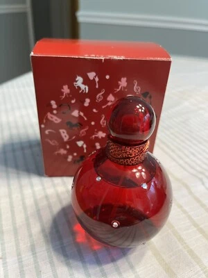 全新带盒 - Fantasy Hidden Perfume Britney Spears 制作,3.3 盎司女士淡香水喷雾 — 第 1/4 张图片