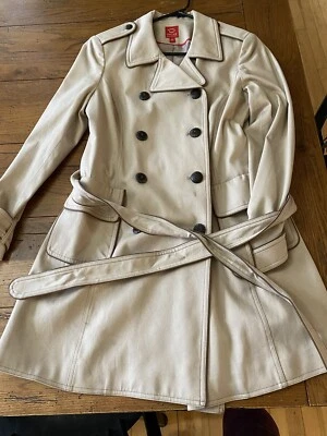 Oscar De La Renta Pea coat Size 6 Beige - Image 1 of 4