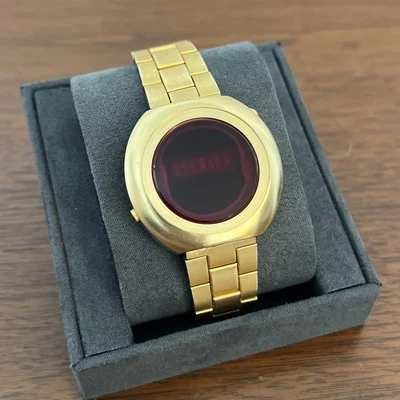 Reloj Vintage Sears Roebuck and Co Rojo LCD - Sin probar  Foto 1 de 4