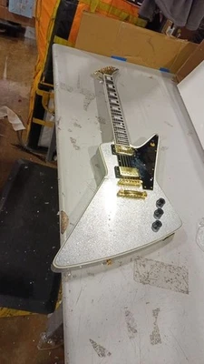 used Explorer  Electric Guitar Mahogany body&Neck Gold Hardware 6 string - Image 1 of 2