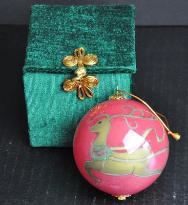 Pier 1 Pintado a Mano Li Bien Vidrio Adorno de Navidad 2000 Reno Con Caja Foto 1 de 4