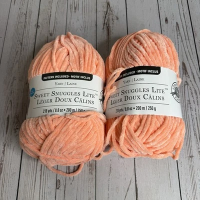 NUEVO Loops and Threads Sweet Snuggles Lite Lote 2 Madejas Coral SK29 NUEVO CON ETIQUETAS Foto 1 de 4