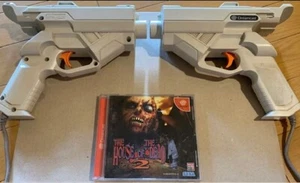Dreamcast gun Gun Controller HKT-7800 2 pcs & game Tested work Japan ver F/S - Picture 1 of 3