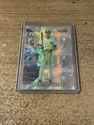 1997 (YANKEES) Bowman's Best Preview Atomic Refractor #14 Ruben Rivera - Image 1 of 2
