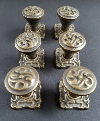 6 Ornate Art Nouveau Ornate Brass Knobs, Pulls hardware w. 1" back plate #K5 Cover