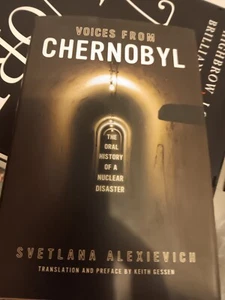 Voices from Chernobyl (Lannan Selection) Hardcover book HC like new - Bild 1 von 2