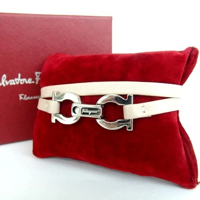 Autêntica pulseira de couro Salvatore Ferragamo Double Gancini [usada] - Imagem 1 de 4