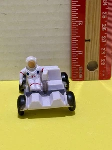 Lunar Rover Mini Toy With Astronaut - Picture 1 of 5