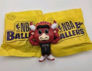 ZURU NBA Ballers Series 2 Chicago Bulls BENNY THE BULL RARE Mascot, NEW OPEN Fig - Picture 1 of 2