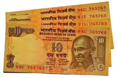 2010-11- 10 RUPEE INDIA REPUBLIC SAME NUMBER 765765 - 4 UNC NOTES LOT - Image 1 of 3