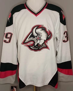 Dominik Hasek Buffalo Sabres White "1996-2006 Throwback" CCM NHL Jersey - Picture 1 of 2