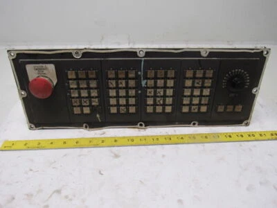 Panel de control de interfaz de operador Indramat BTM03.1-NA-TA-TA-TA-TA-VA-2FF-FW Foto 1 de 4