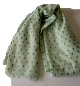 New Scarf 70" X 30" Mint with Gold Pineapples Jeanne Simmons Accessories - Picture 1 of 6