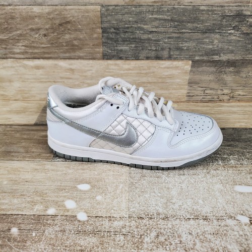 Scarpe basse Nike Dunk bambino taglia 4 skate bianco argento pelle sneaker stringate basse