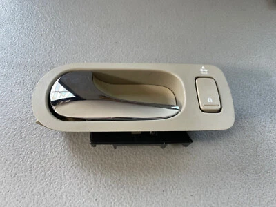 Buick Lacrosse 10342331 2005 manija de puerta trasera izquierda bronceada OEM Foto 1 de 4