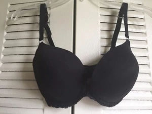 32DD M&S BRA Black PUSH UP PLUNGE PADDED UNDERWIRE Excellent Used Condition - Picture 1 of 3