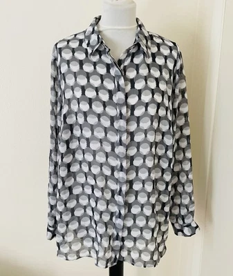 Женская блузка Vince Camuto на пуговицах 2X серая белая в горошек с длинными рукавами прозрачная - Изображение 1 из 4
