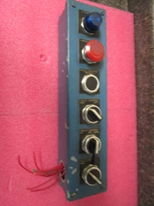 HOFFMAN E-6PBVL Push Button Industrial Control Panel 6 switch Allen Bradey 800T - Picture 1 of 23