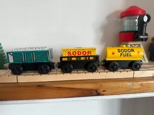 BRIO Thomas The Tank Engine & Friends Wooden Trains- Rickety, Cargo & Fuel Cars - Picture 1 of 8