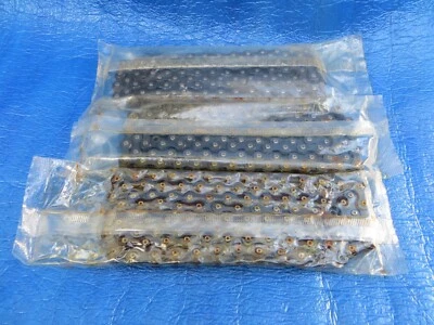 Corrente nunca usada HKK Vertex azul 106 elos 1/8" 3 peças - Imagem 1 de 3