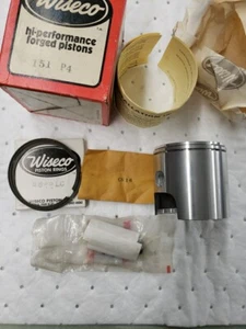WISECO PISTON 151P4 KAWASAKI 750 H-2, MACH IV 1972 - 1975 72 mm OVER SIZE - Picture 1 of 7