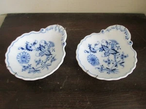 Meissen Blue Onion Pair Shell Fan Shaped Trinket Dish - Picture 1 of 7