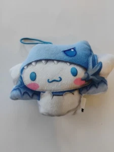 Cinnamoroll Blue Eyes White Dragon McDonalds Happy Meal Yu-Gi-Oh Hello Kitty - Bild 1 von 3