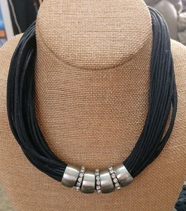 Kühn Chic Multi Strang Kordel Halskette Gothic Glam Edgy Eleganz Avante Garde - Bild 1 von 8