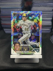 2023 Topps Series 1 Shimmer Foil /608 Christian Yelich Milwaukee Brewers #192 - Picture 1 of 4