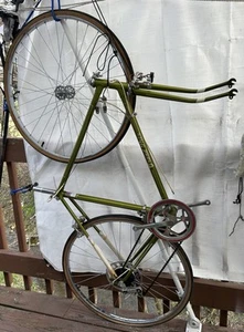 Vintage Ross Grand Prix Men’s Bicycle ~ Local Pickup - Picture 1 of 13