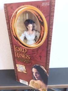 Arwen HdR Herr der Ringe 12 Zoll Puppe Neu Neu im Karton weißes Kleid selten Toybiz Fellowship - Bild 1 von 1