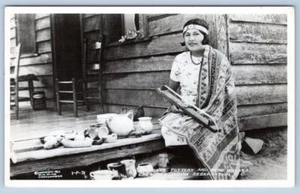 1950's RPPC CHEROKEE POTTERY & BEAD WORKER NC INDIAN RESERVATION POSTCARD - Picture 1 of 2