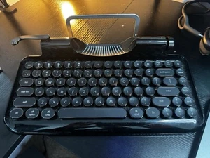 Type Writer Stylized Bluetooth Keyboard - Picture 1 of 1