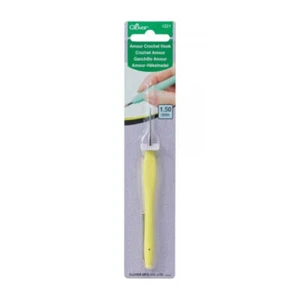 Clover Armour Crochet Hook, 1.50mm - Picture 1 of 1