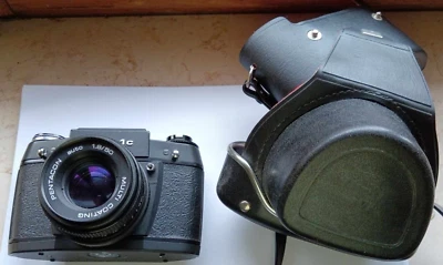 ANALOGE KAMERA " EXA 1C " + PENTACON 1.8 / 50 OBJEKTIV + LEDERHÜLLE - Bild 1 von 4
