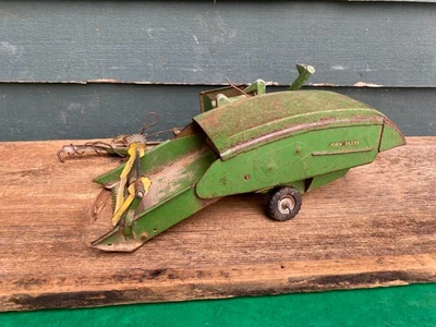 Ricambi o restauro tipo pull Eska John Deere 12A originale d'epoca 1/16 - Immagine 1 di 4