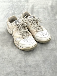 Nike City Court VII Tennis Shoes Women 6 White Leather Streetwear - Picture 1 of 15