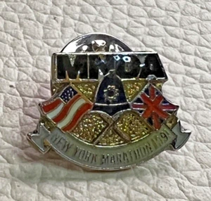 MNDA POLICE CHARITY NEW YORK MARATHON 1991 RARE PIN BADGE - Picture 1 of 3