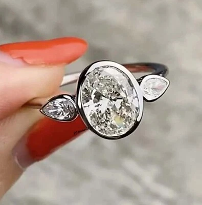 Moissanite 2.50Ct Oval Cut VVS1 Three Stone Engagement Ring 10k Solid White Gold - Image 1 of 4