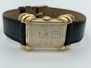 Vintage 1940s 14kt Gold Lecoultre Rectangular Watch With Stepped Crab Claw Lugs. - Picture 1 of 7